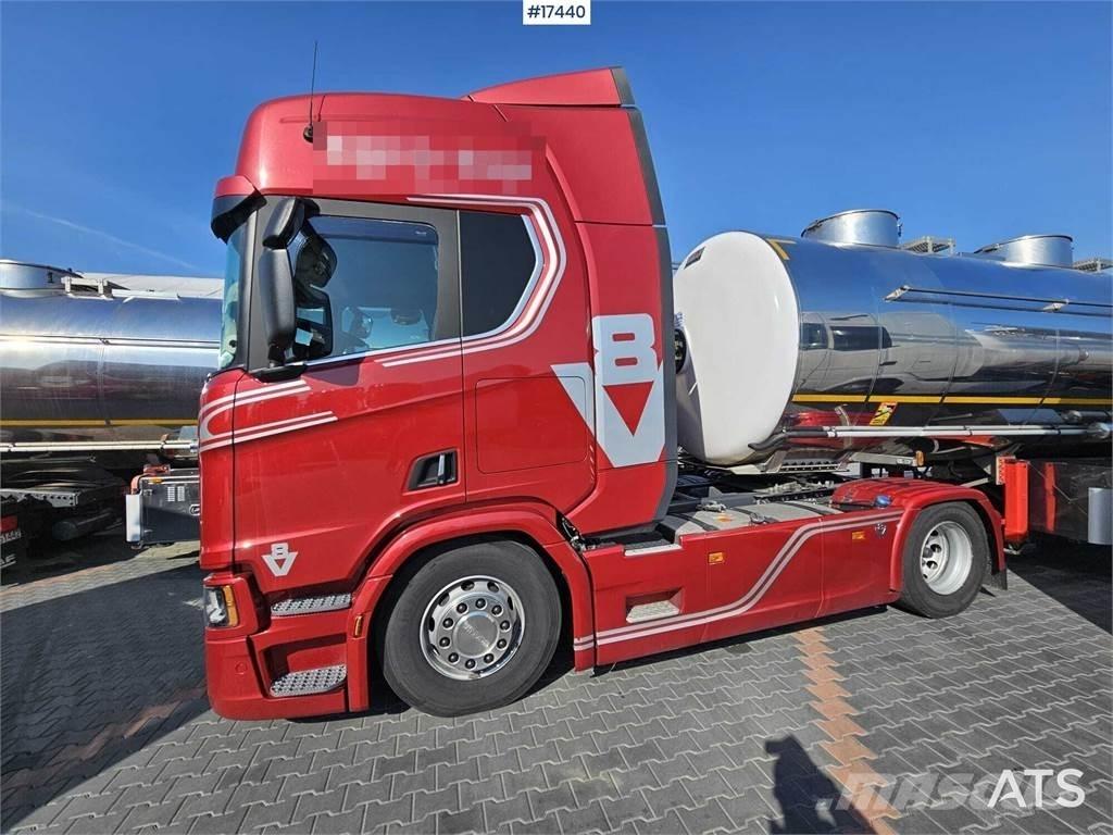 Scania R530 V8 Vilcēji