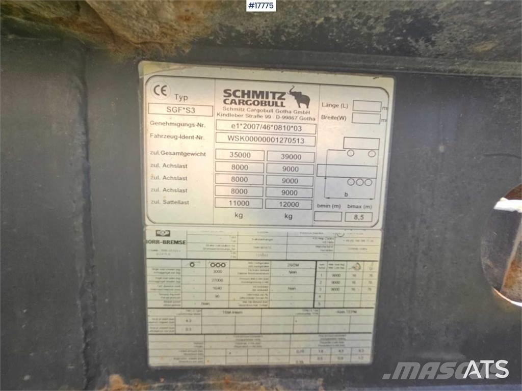 Schmitz SKI 24 Piekabes pašizgāzēji