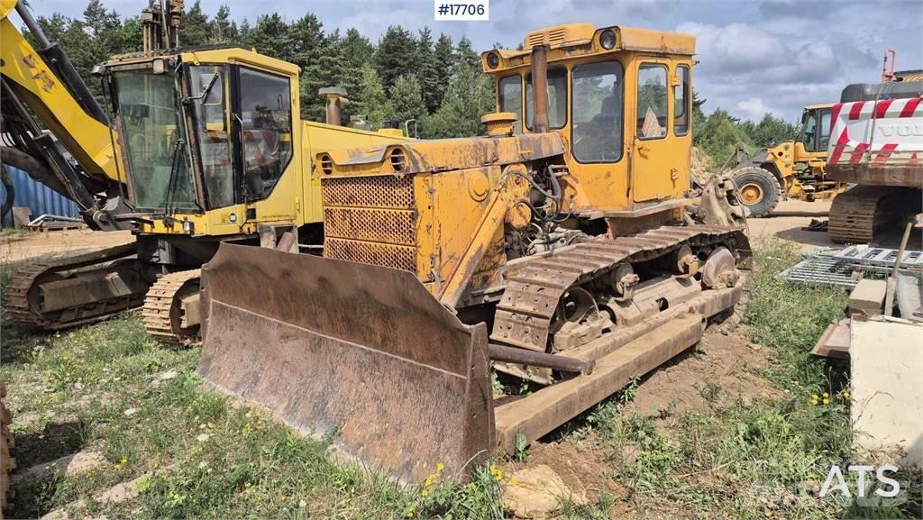 Staliniec t-130 Kāpurķēžu buldozeri