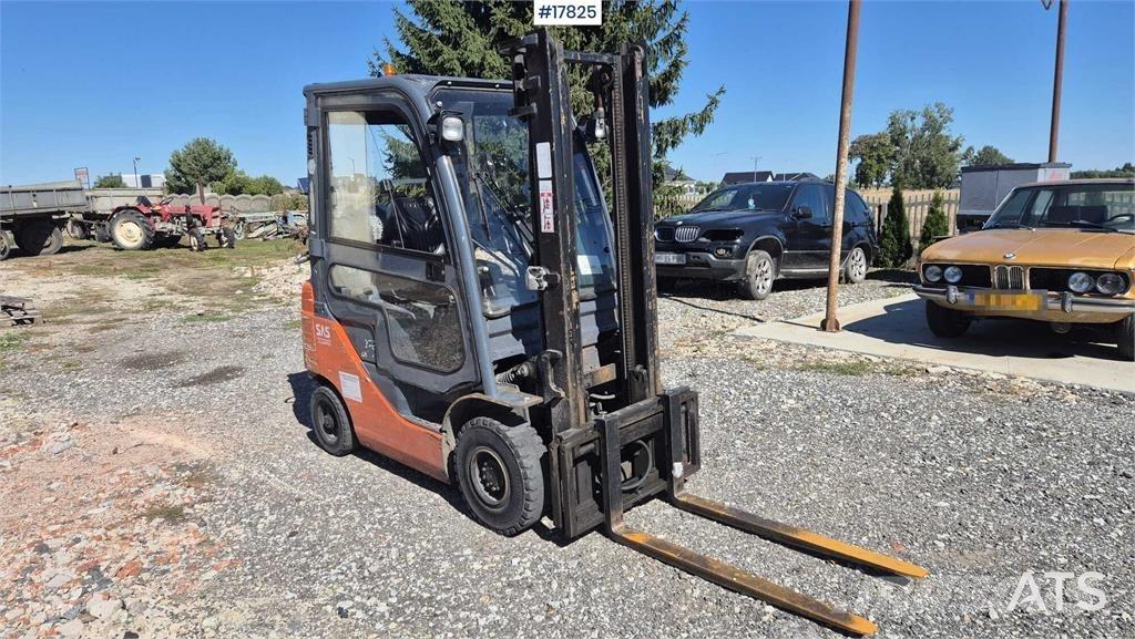 Toyota 02-8FGF15 Autokrāvēji - citi