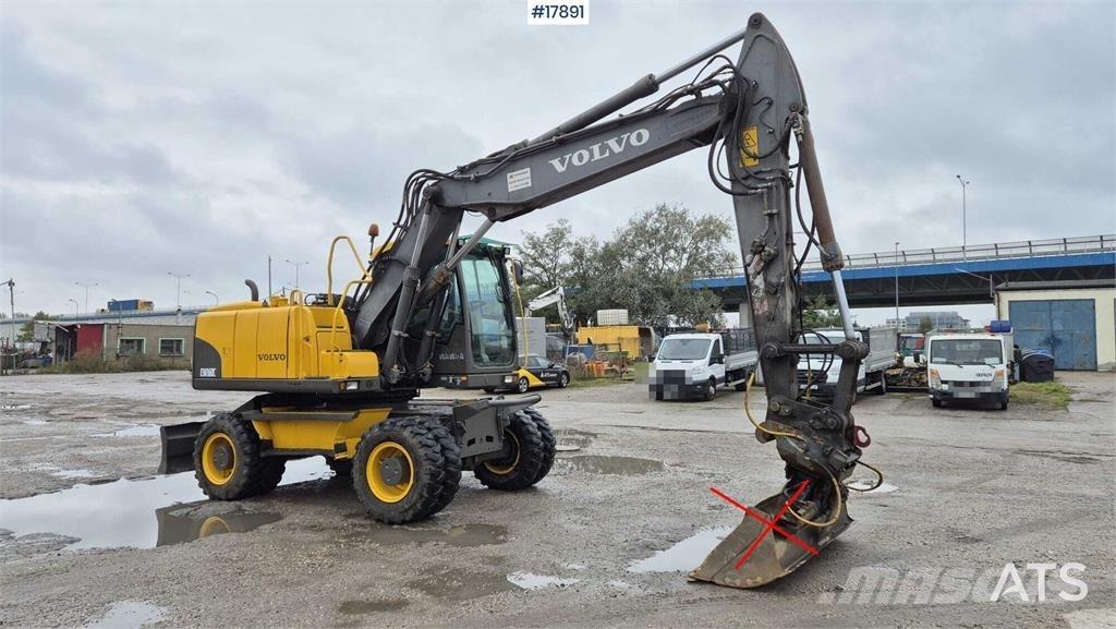 Volvo EW 160C Ekskavatori uz riteņiem