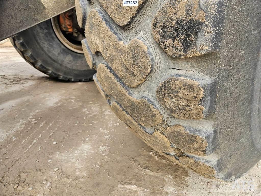 Volvo L120 Iekrāvēji uz riteņiem