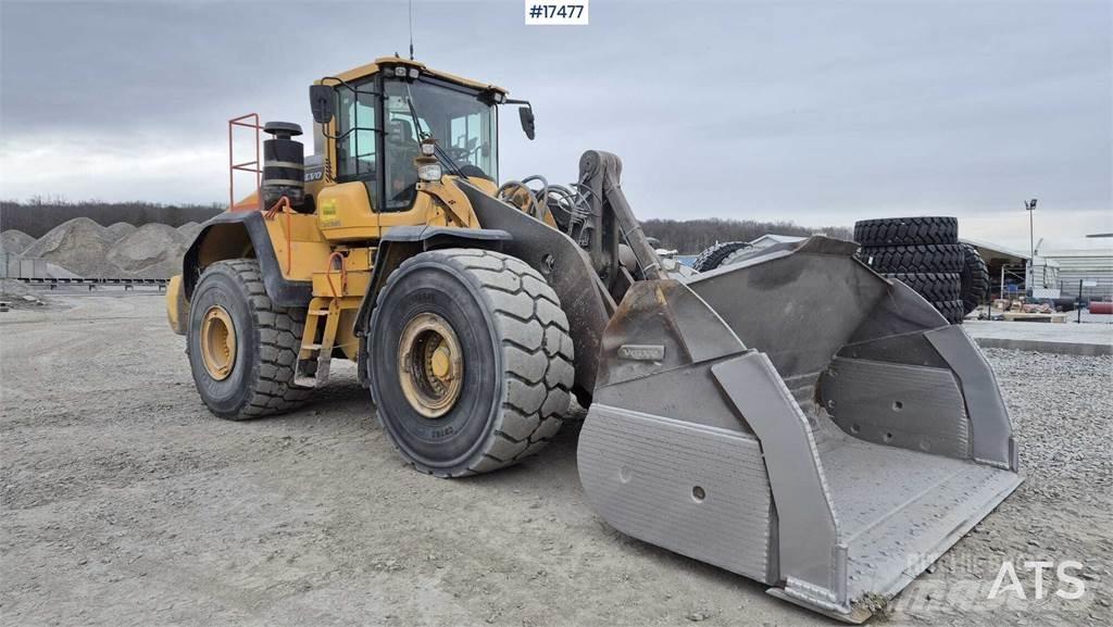 Volvo L220H Iekrāvēji uz riteņiem
