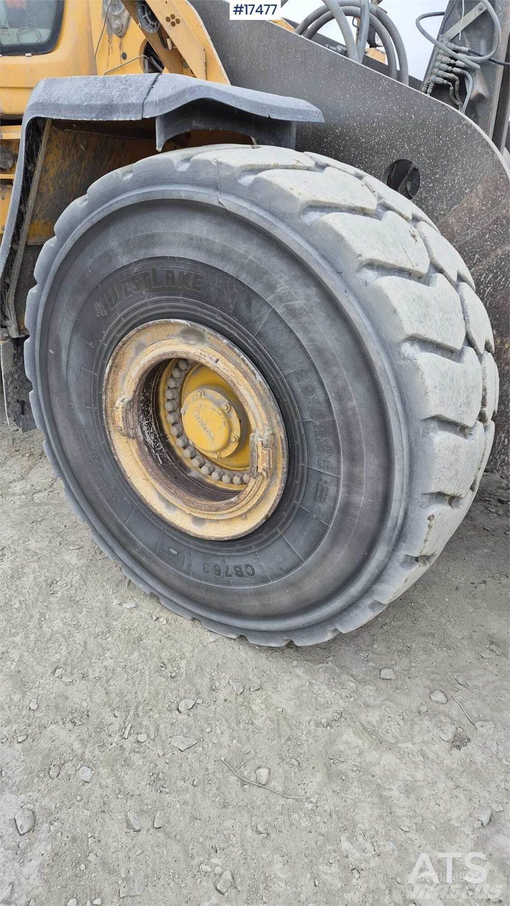 Volvo L220H Iekrāvēji uz riteņiem