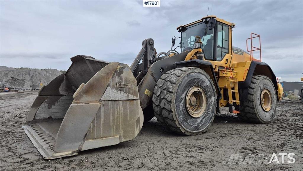 Volvo L220H Iekrāvēji uz riteņiem