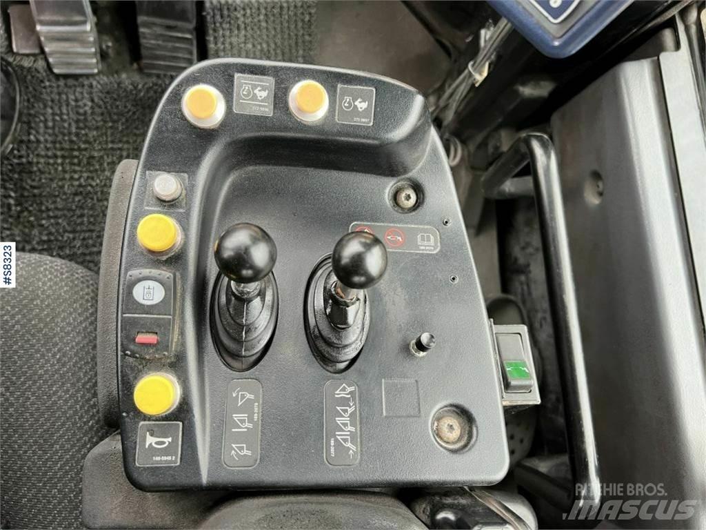 CAT 988H Riteņu buldozeri
