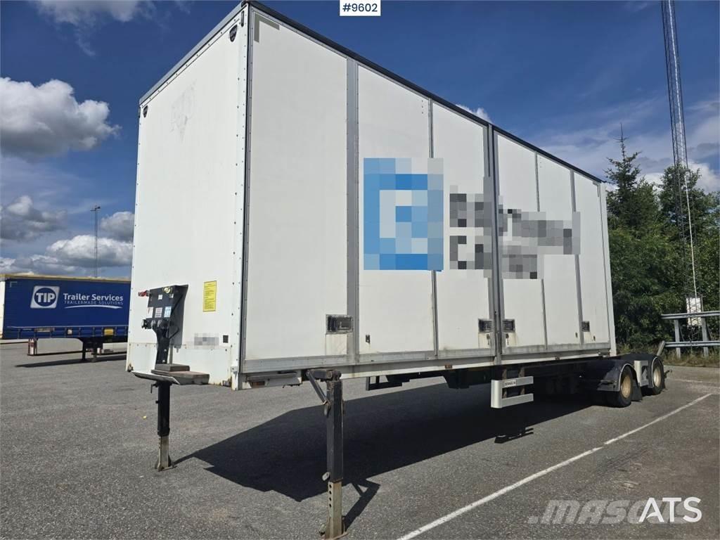 Dennison EF24VB Citas piekabes