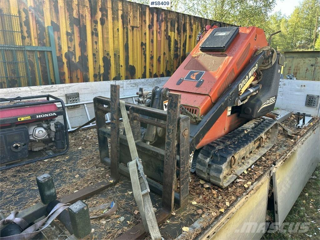Ditch Witch SK650 Lietoti riteņu kompaktiekrāvēji