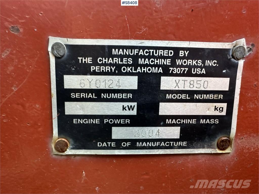 Ditch Witch XT850 Lietoti riteņu kompaktiekrāvēji