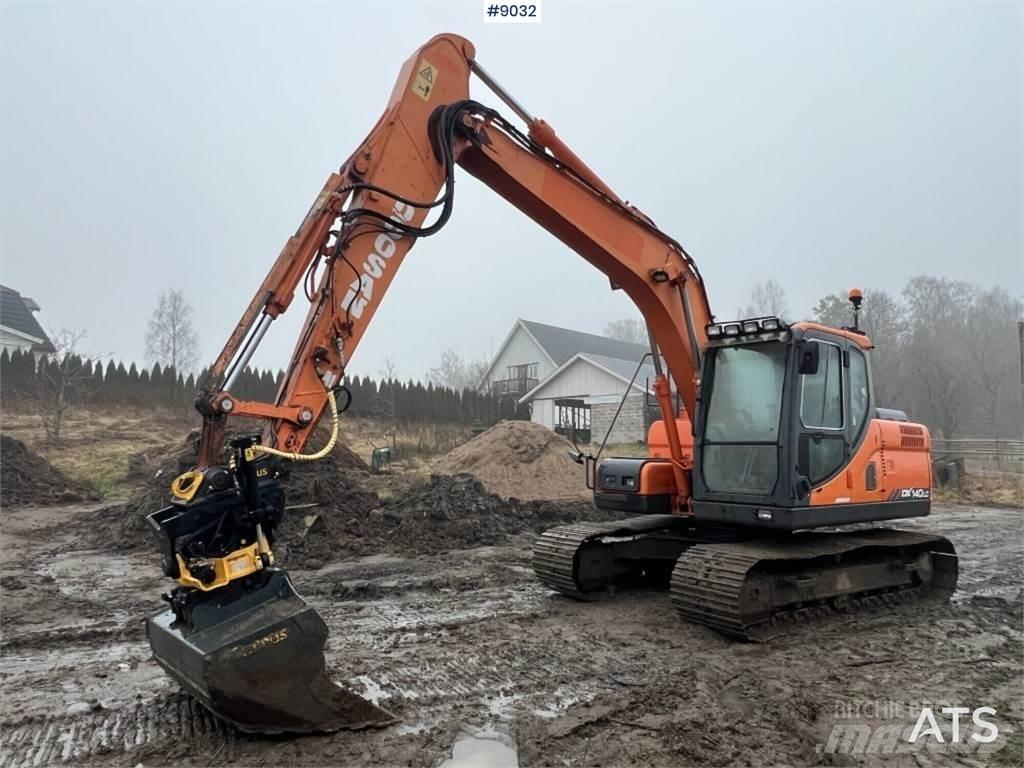 Doosan DX140LC Kāpurķēžu ekskavatori