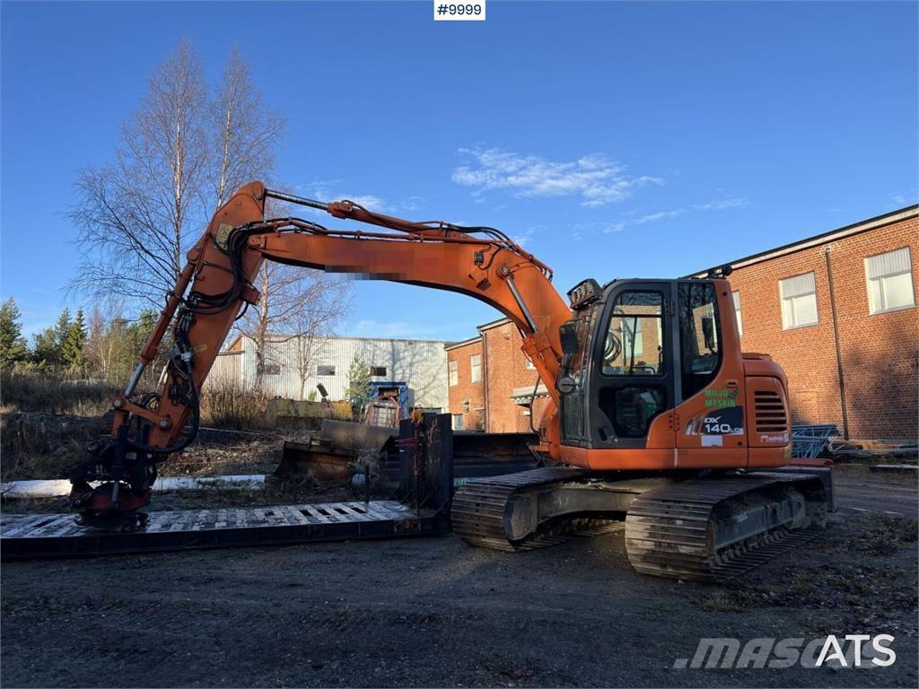 Doosan DX140LCR-3 Kāpurķēžu ekskavatori