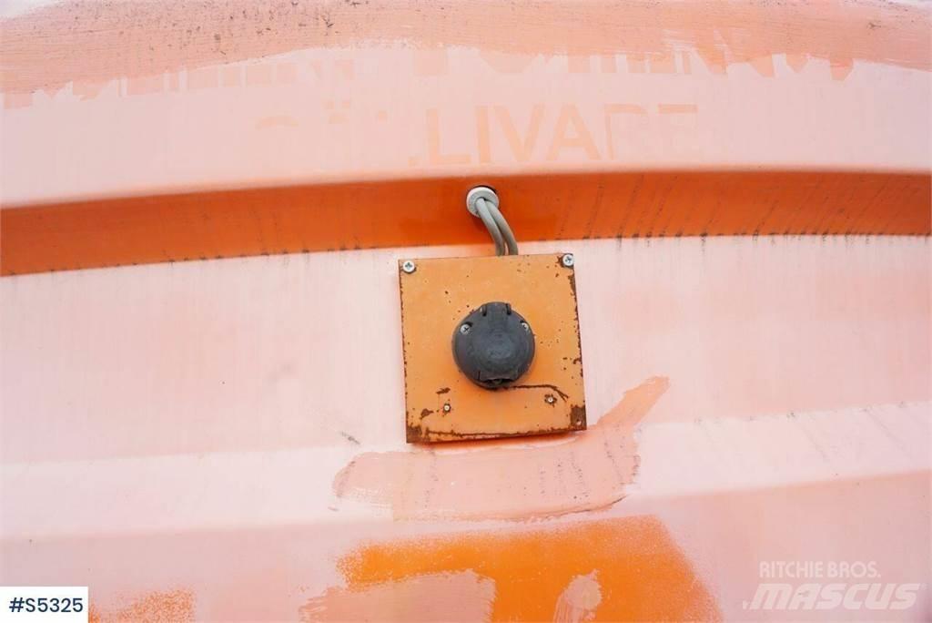 Hitachi EX165W Ekskavatori uz riteņiem