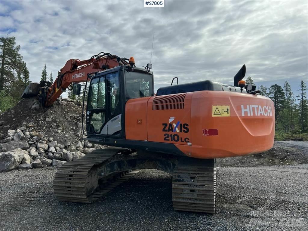 Hitachi ZX210LC-5B Kāpurķēžu ekskavatori