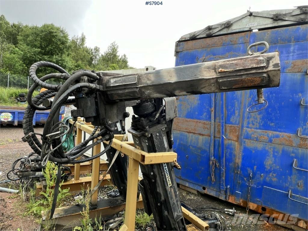 Kinshofer KM920-12 Betona maisītājs