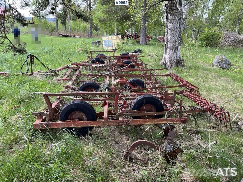 Lilla Harrie HJH610-3 Cita augsnes apstrādes tehnika un papildaprīkojums