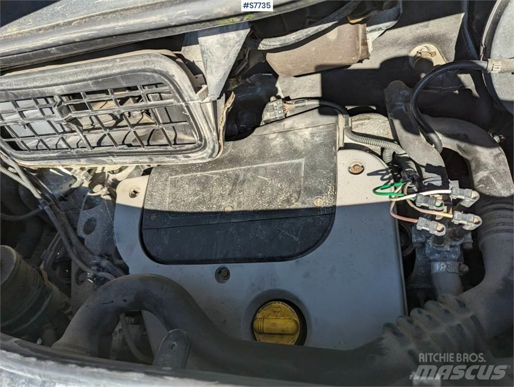Opel Vivaro Būvniecība- Citi