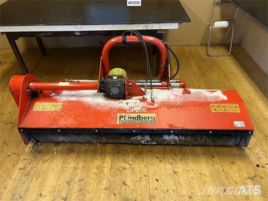 P.Lindberg DP205 Pļaujmašīnas/pašgājēji