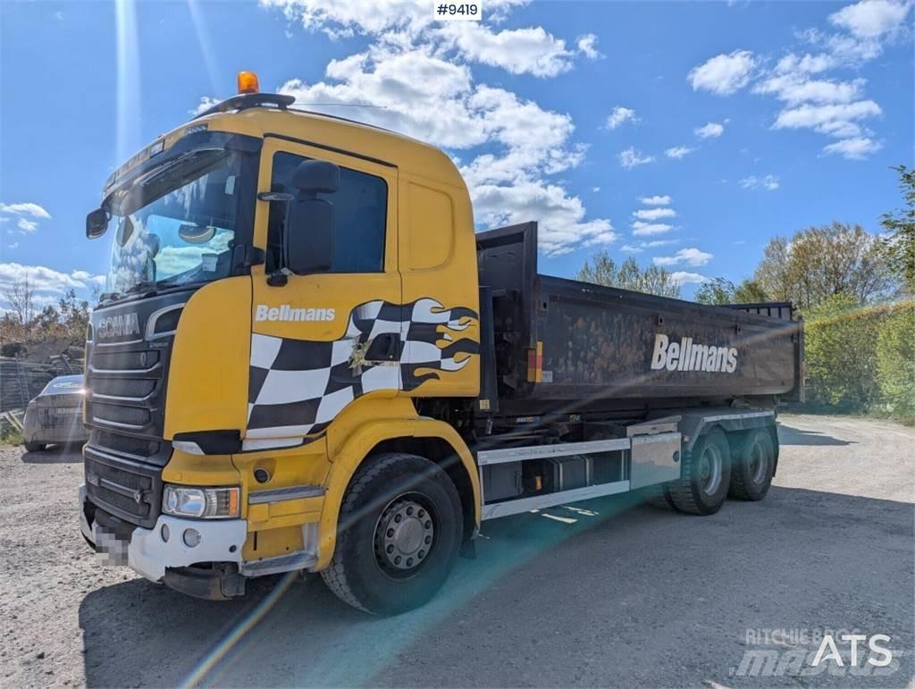 Scania R520 Treileri ar āķi