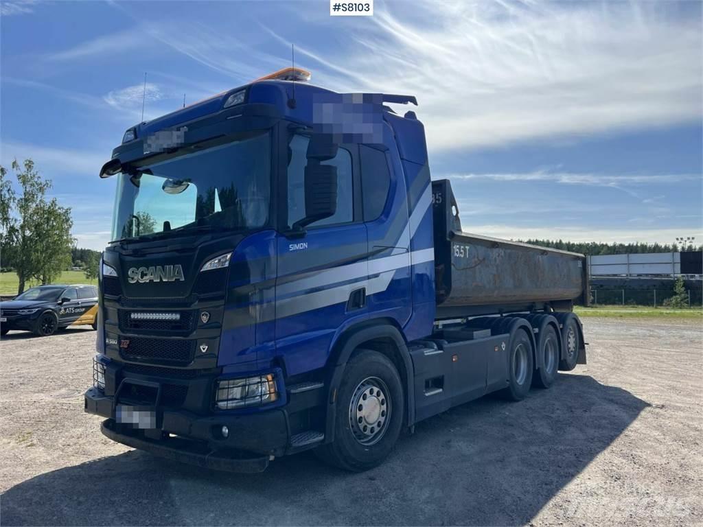 Scania R580 Treileri ar āķi