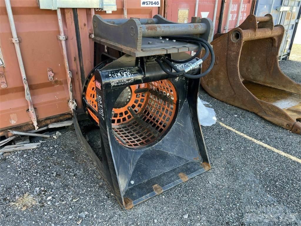  Siktskopa CAT307 Asfalta klājēji