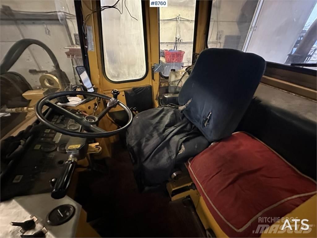 Volvo BM 4400 Riteņu buldozeri