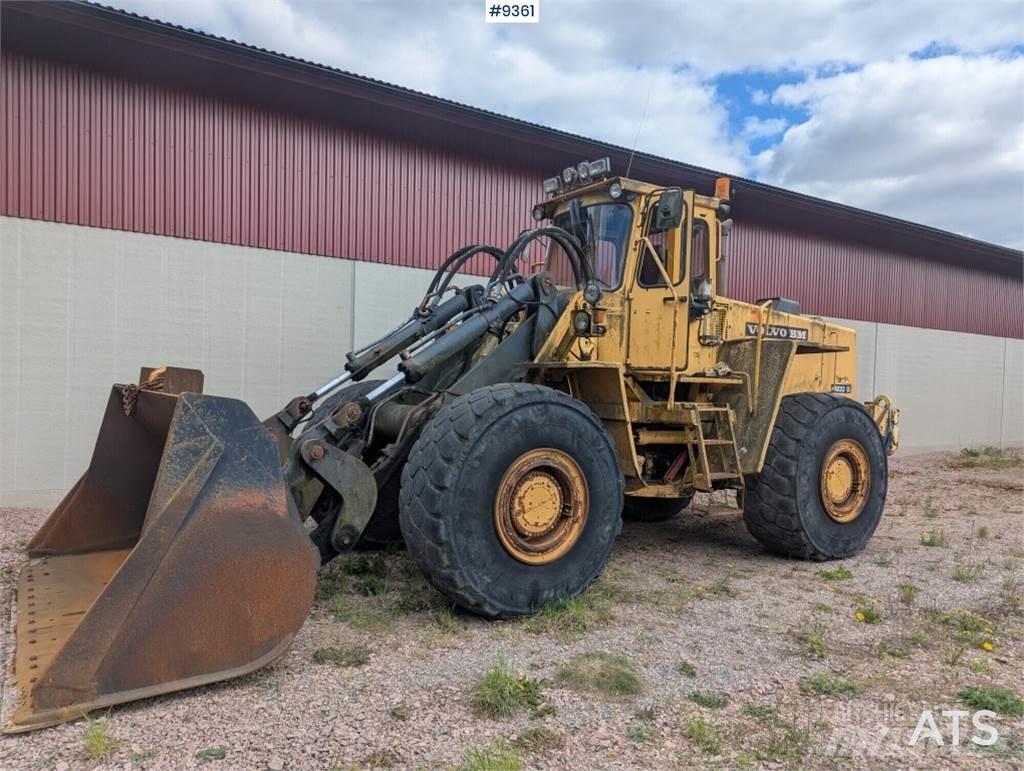 Volvo BM 4600B  Riteņu buldozeri