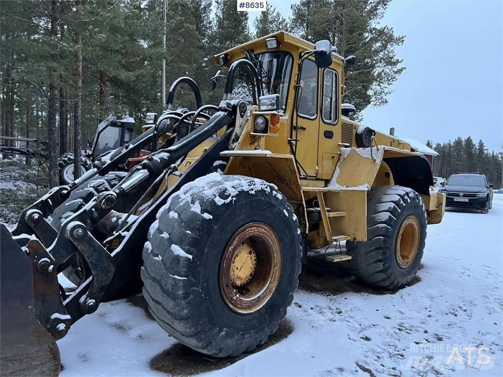 Volvo BM L120 Riteņu buldozeri