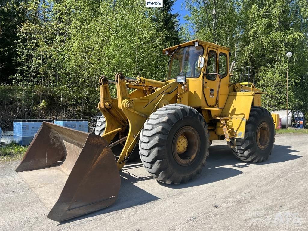 Volvo BM LM1240 Riteņu buldozeri