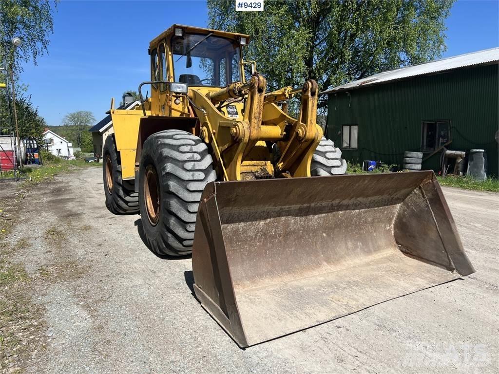 Volvo BM LM1240 Riteņu buldozeri