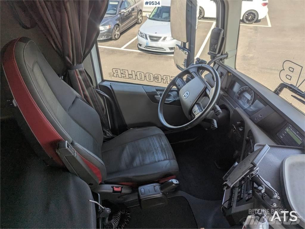 Volvo FH 84TR Treileri ar āķi