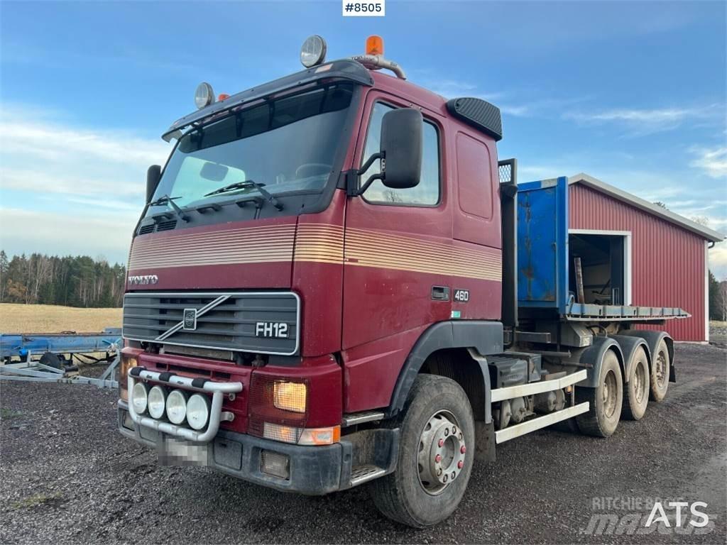 Volvo FH12 6X4 Treileri ar āķi
