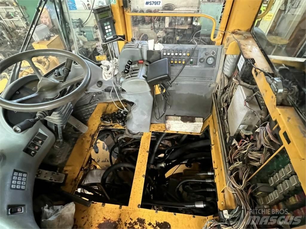 Volvo L220D Iekrāvēji uz riteņiem