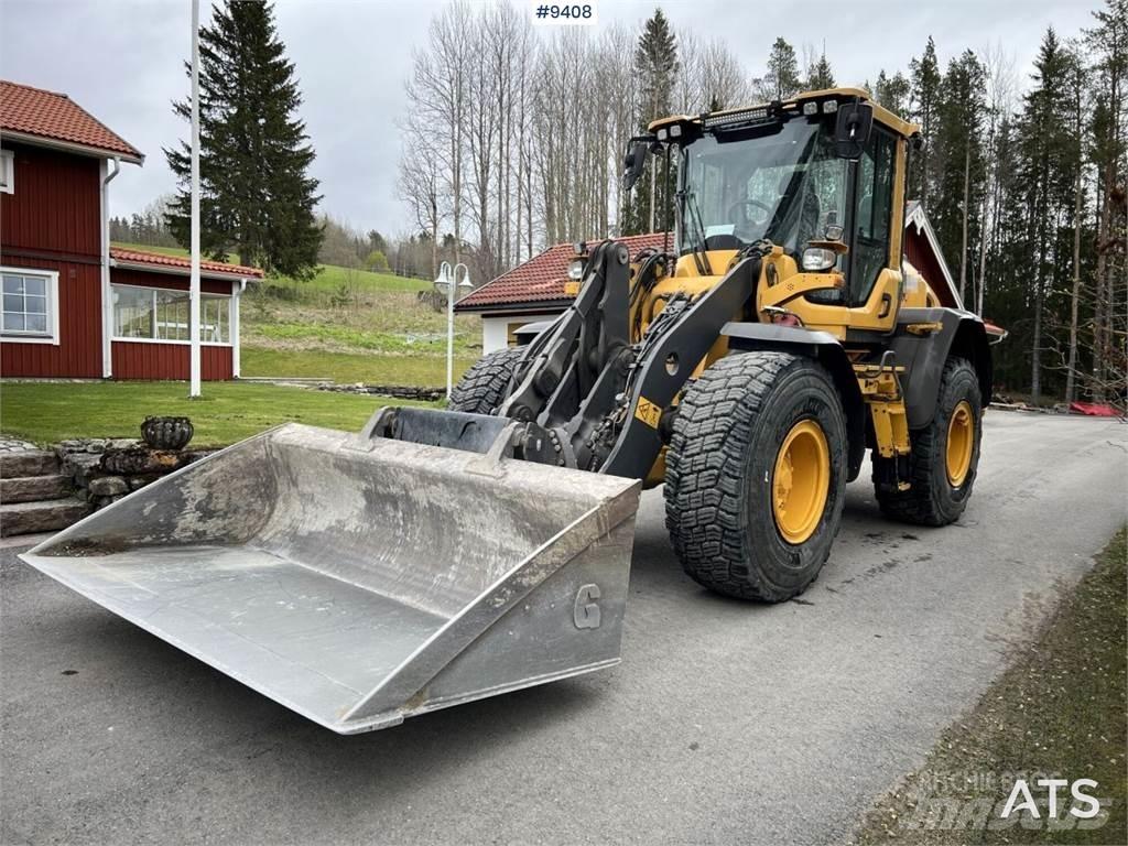 Volvo L60H Riteņu buldozeri