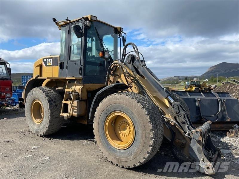 CAT 930 H Iekrāvēji uz riteņiem