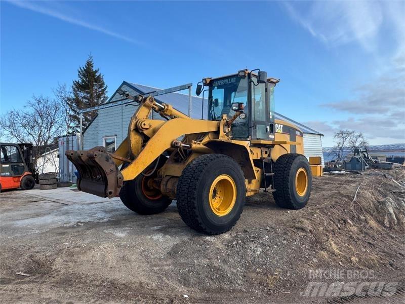 CAT 938G Iekrāvēji uz riteņiem
