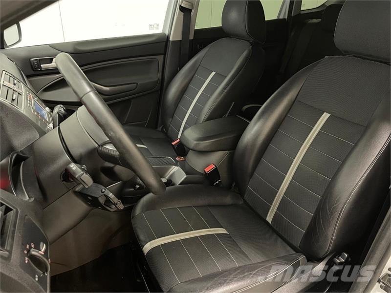 Ford Kuga Automašīnas