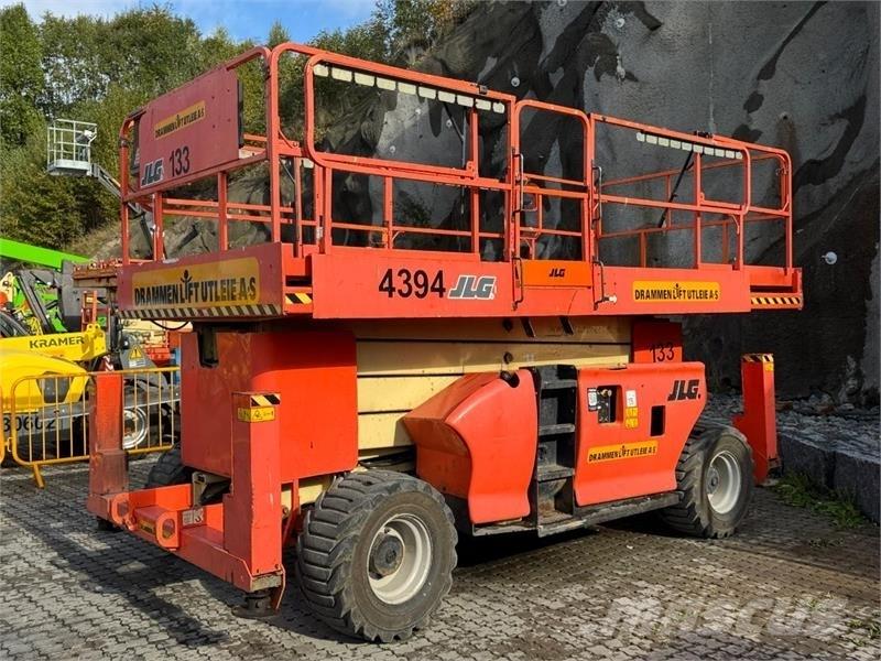JLG 4394RT Šķerveida pacēlāji