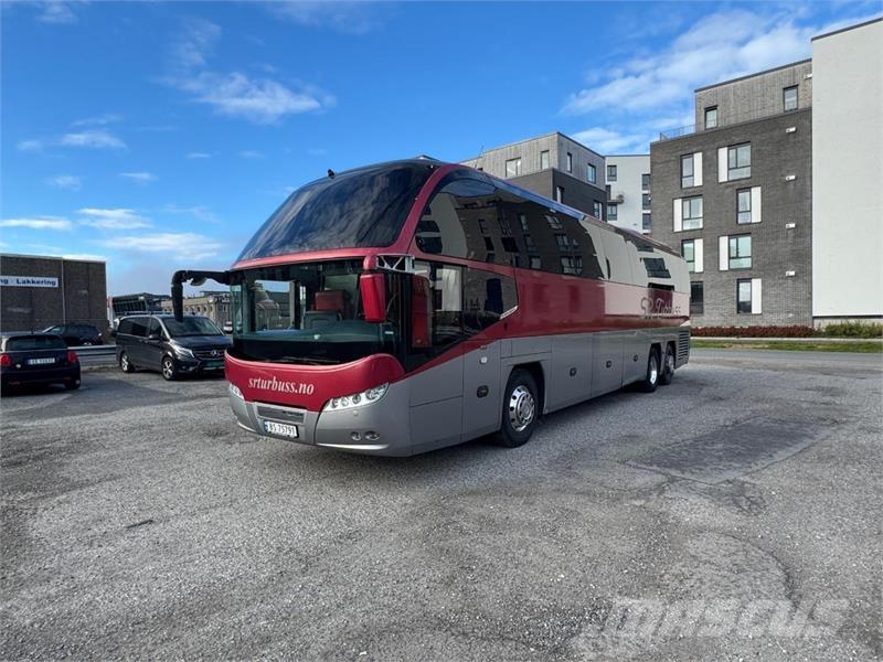 MAN NEOPLAN Tūrisma autobusi