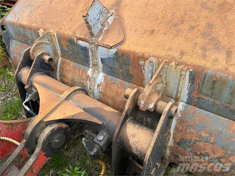 O&K L35.5 Iekrāvēji uz riteņiem
