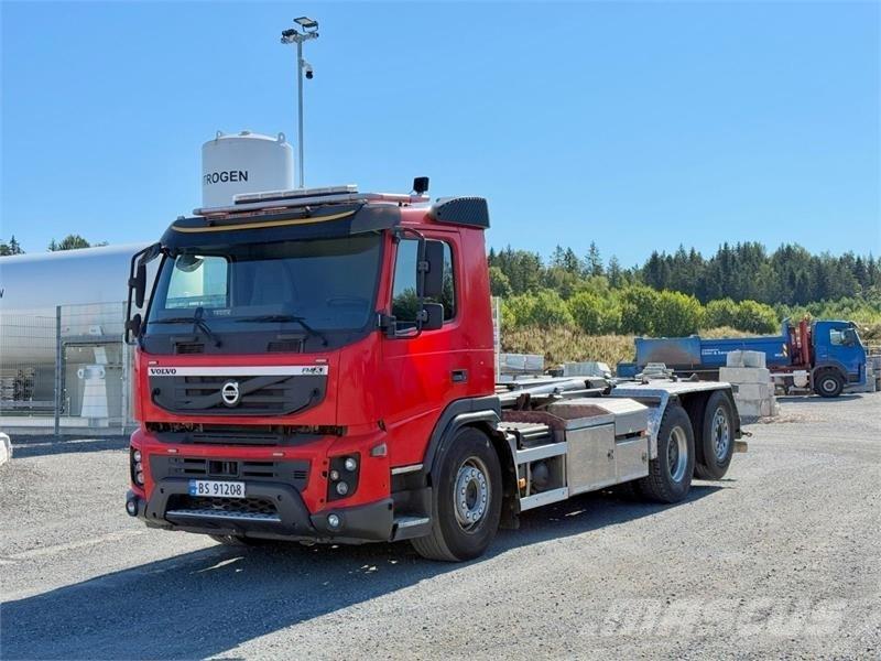 Volvo FMX Treileri ar āķi