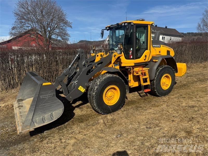 Volvo L70H Iekrāvēji uz riteņiem