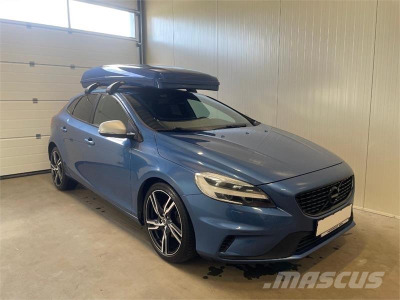 Volvo V40 Automašīnas