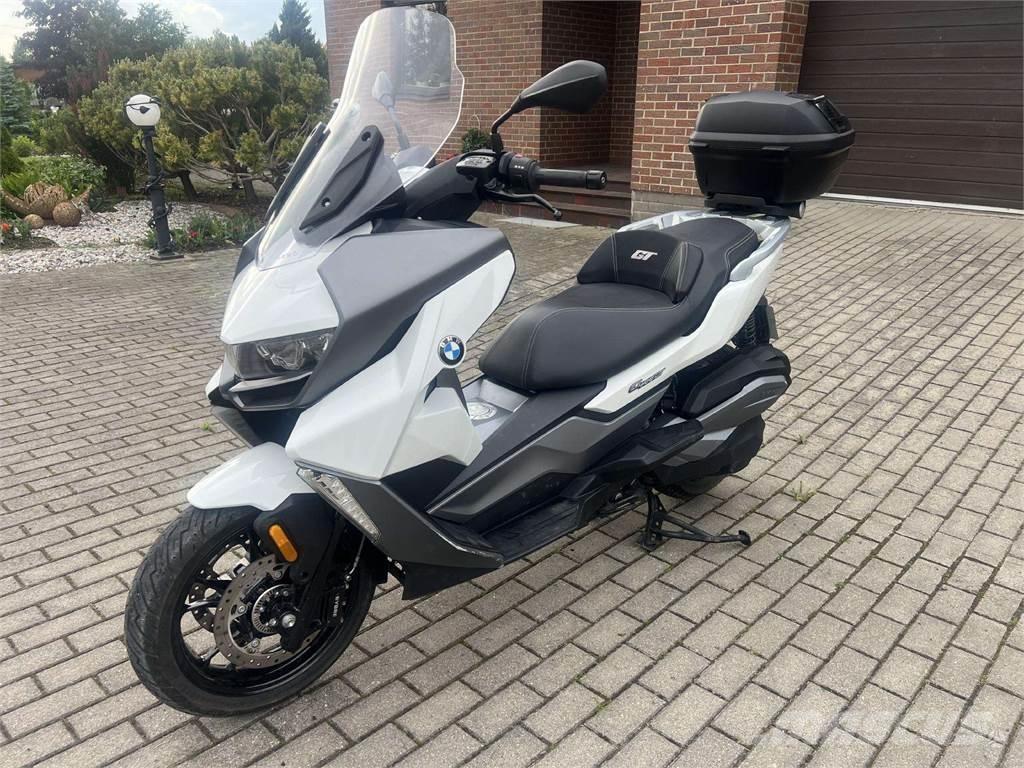 BMW  Visurgājēji