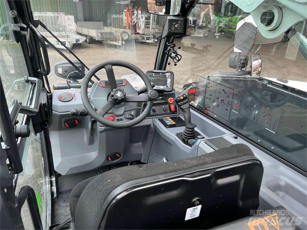 Bobcat TL40.180 Teleskopiskie manipulatori