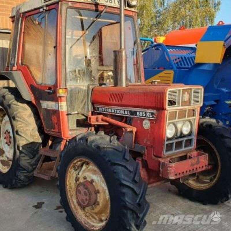 Case IH 685 XL Transmisija