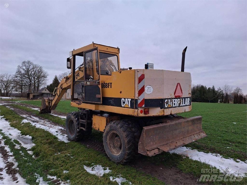 CAT 206 B FT Kāpurķēžu ekskavatori