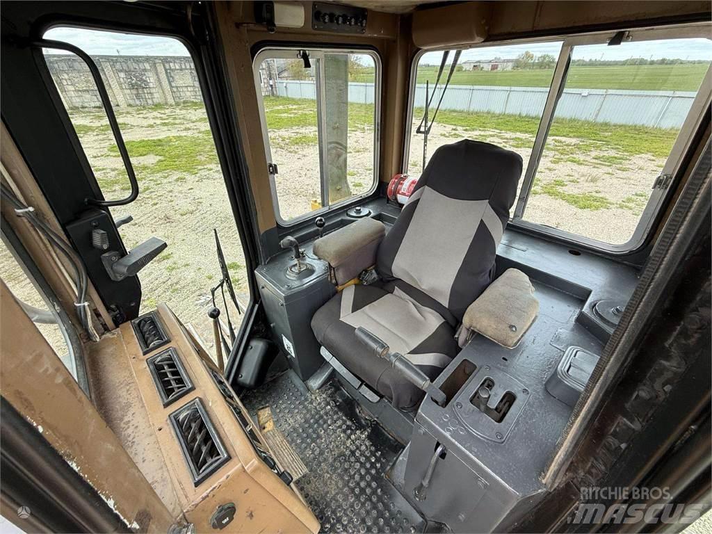 CAT D4H LGP Kāpurķēžu buldozeri