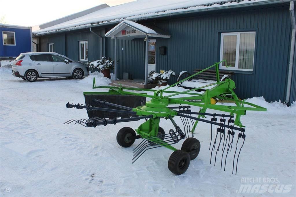 Deutz-Fahr 300 Grābekļi un siena ārdītāji