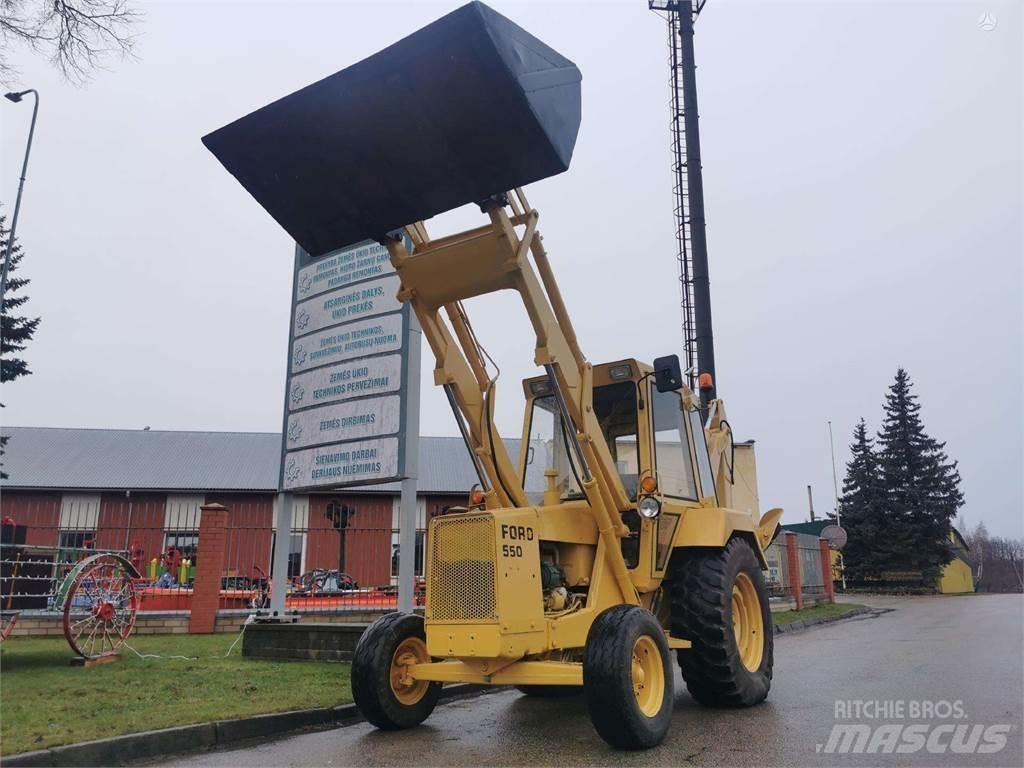 Ford 550 Ekskavatori-iekrāvēji