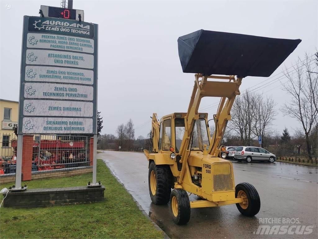 Ford 550 Ekskavatori-iekrāvēji